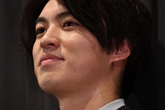 GEN_4823