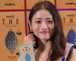 石原さとみ - 明治 ザ・チョコレート