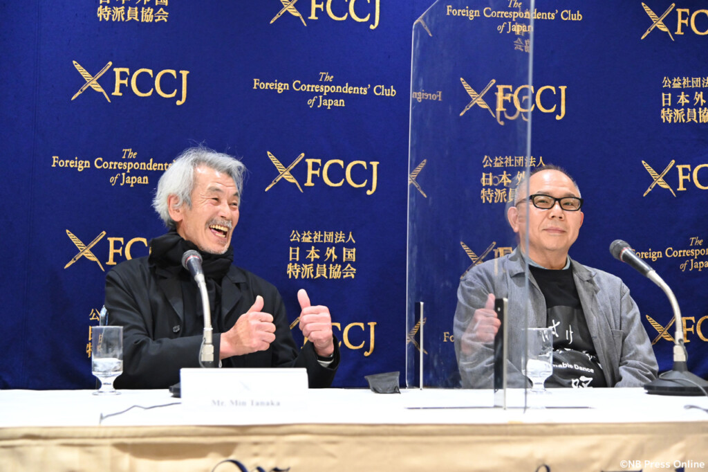 田中泯「言葉が生まれる以前の人間は同じ感覚。そこに“踊り”が生まれた」 – NB Press Online