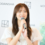 櫻坂46 田村保乃 2nd写真集『隣の席になりたい』発売記念会見