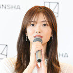 櫻坂46 田村保乃 2nd写真集『隣の席になりたい』発売記念会見