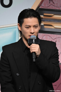 新「イヴ・サンローラン・ボーテ アンバサダー」発表＆WEB CM披露会見