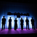 映画『遠い山なみの光』完成披露舞台挨拶