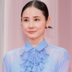 映画『遠い山なみの光』完成披露舞台挨拶