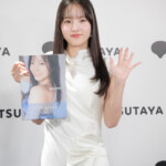 本田真凜 1st写真集『MARIN』発売記念会見