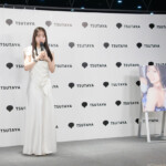 本田真凜 1st写真集『MARIN』発売記念会見