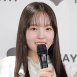 本田真凜 1st写真集『MARIN』発売記念会見