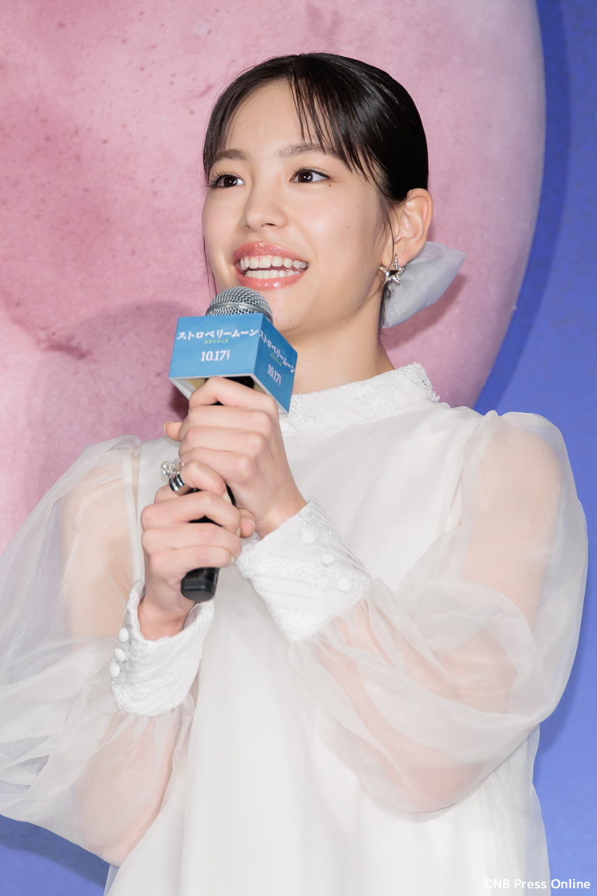 映画『ストロベリームーン 余命半年の恋』完成披露試写会