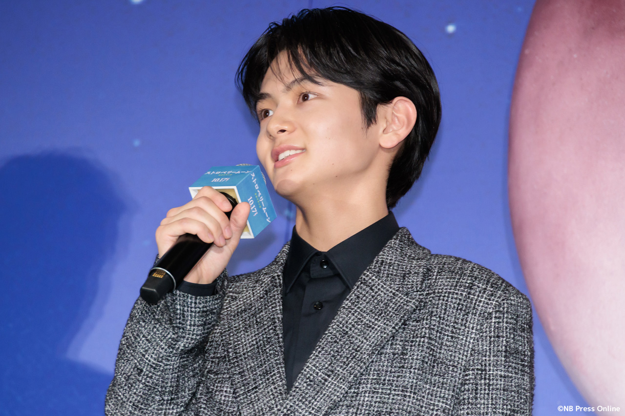 映画『ストロベリームーン 余命半年の恋』完成披露試写会