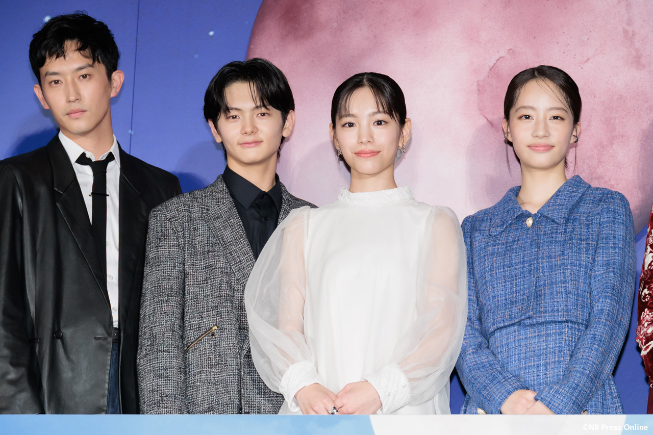 映画『ストロベリームーン 余命半年の恋』完成披露試写会