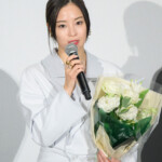 映画『遠い山なみの光』公開記念舞台挨拶