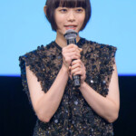 映画『ミーツ・ザ・ワールド』完成披露舞台挨拶