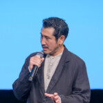 映画『ミーツ・ザ・ワールド』完成披露舞台挨拶