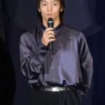 映画『宝島』公開初日舞台挨拶