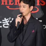 映画『宝島』公開初日舞台挨拶