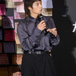 映画『宝島』公開初日舞台挨拶