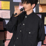 映画『宝島』公開初日舞台挨拶