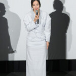 映画『遠い山なみの光』公開記念舞台挨拶