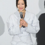 映画『遠い山なみの光』公開記念舞台挨拶