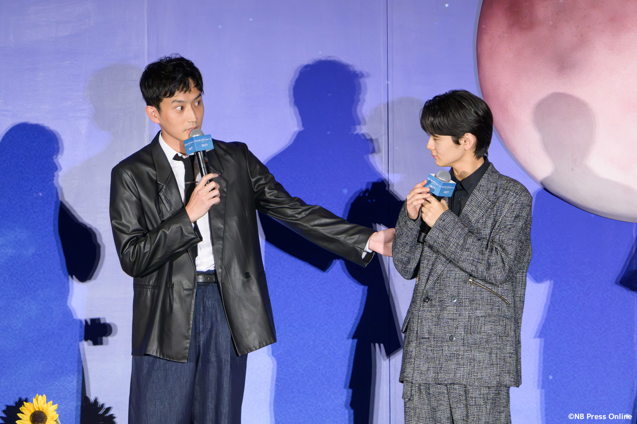 映画『ストロベリームーン 余命半年の恋』完成披露試写会