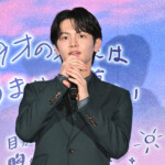 映画『ストロベリームーン 余命半年の恋』初日舞台挨拶