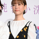 映画『恋に至る病』初日舞台挨拶