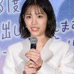 映画『ストロベリームーン 余命半年の恋』初日舞台挨拶