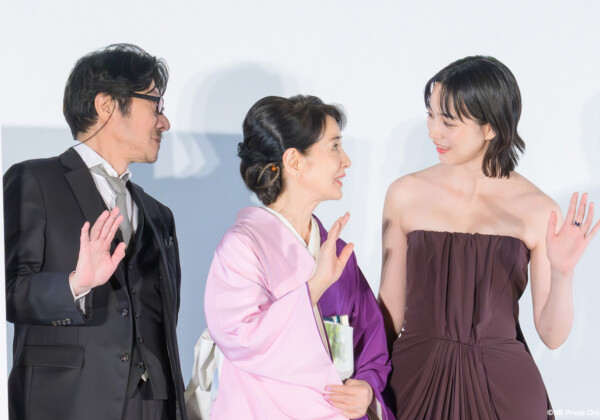 映画『てっぺんの向こうにあなたがいる』第38回東京国際映画祭オープニング上映舞台挨拶