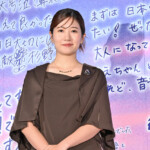 映画『ストロベリームーン 余命半年の恋』初日舞台挨拶