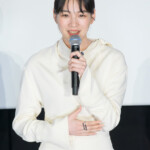 映画『てっぺんの向こうにあなたがいる』初日舞台挨拶