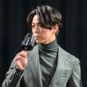 「神の雫」アニメ制作発表会見