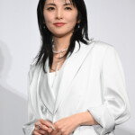 映画『星と月は天の穴』初日舞台挨拶