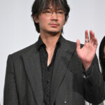 映画『星と月は天の穴』初日舞台挨拶