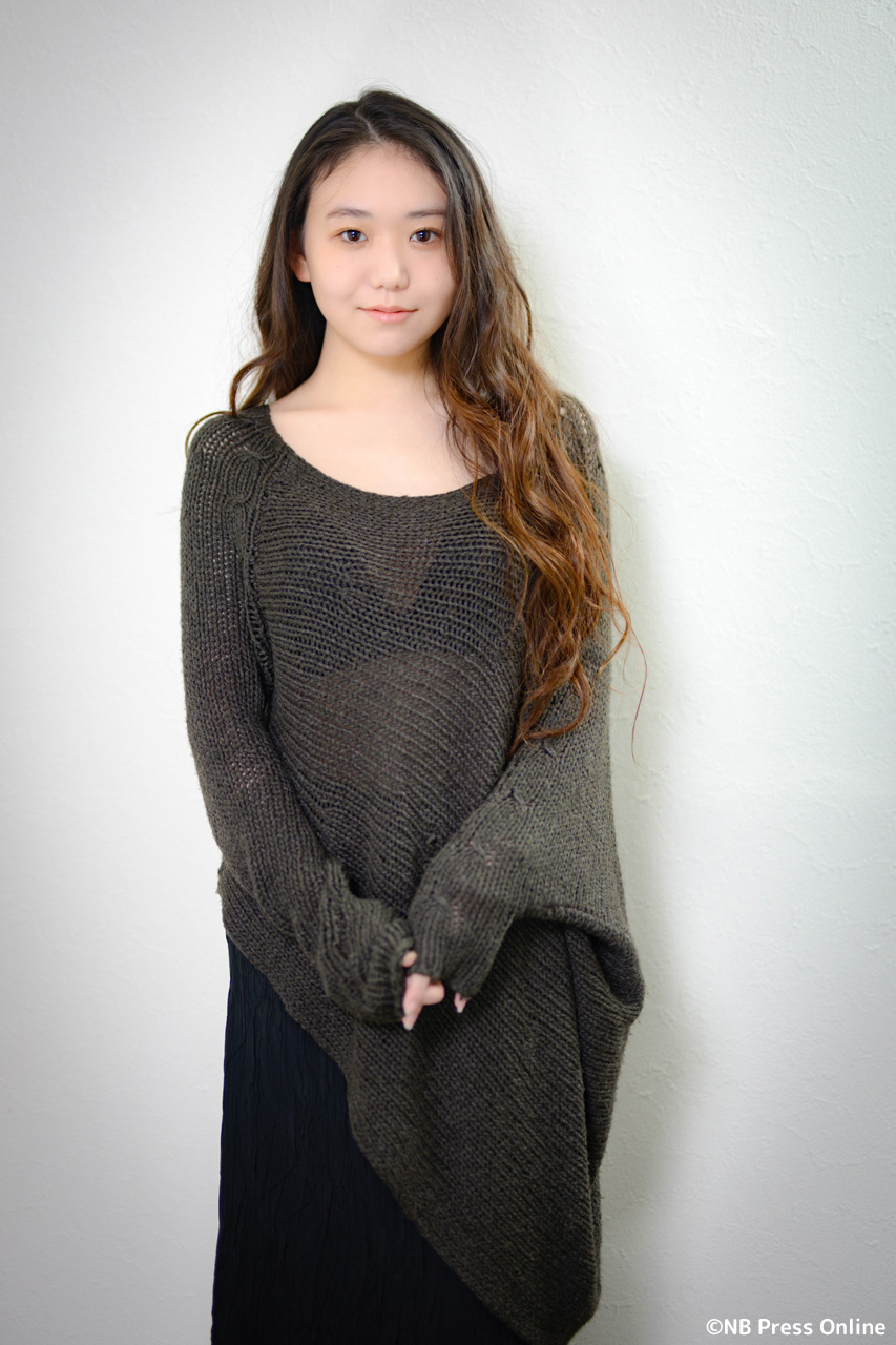 映画『星と月は天の穴』