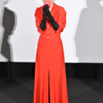 映画『黄金泥棒』2億円越え‼完成披露舞台挨拶