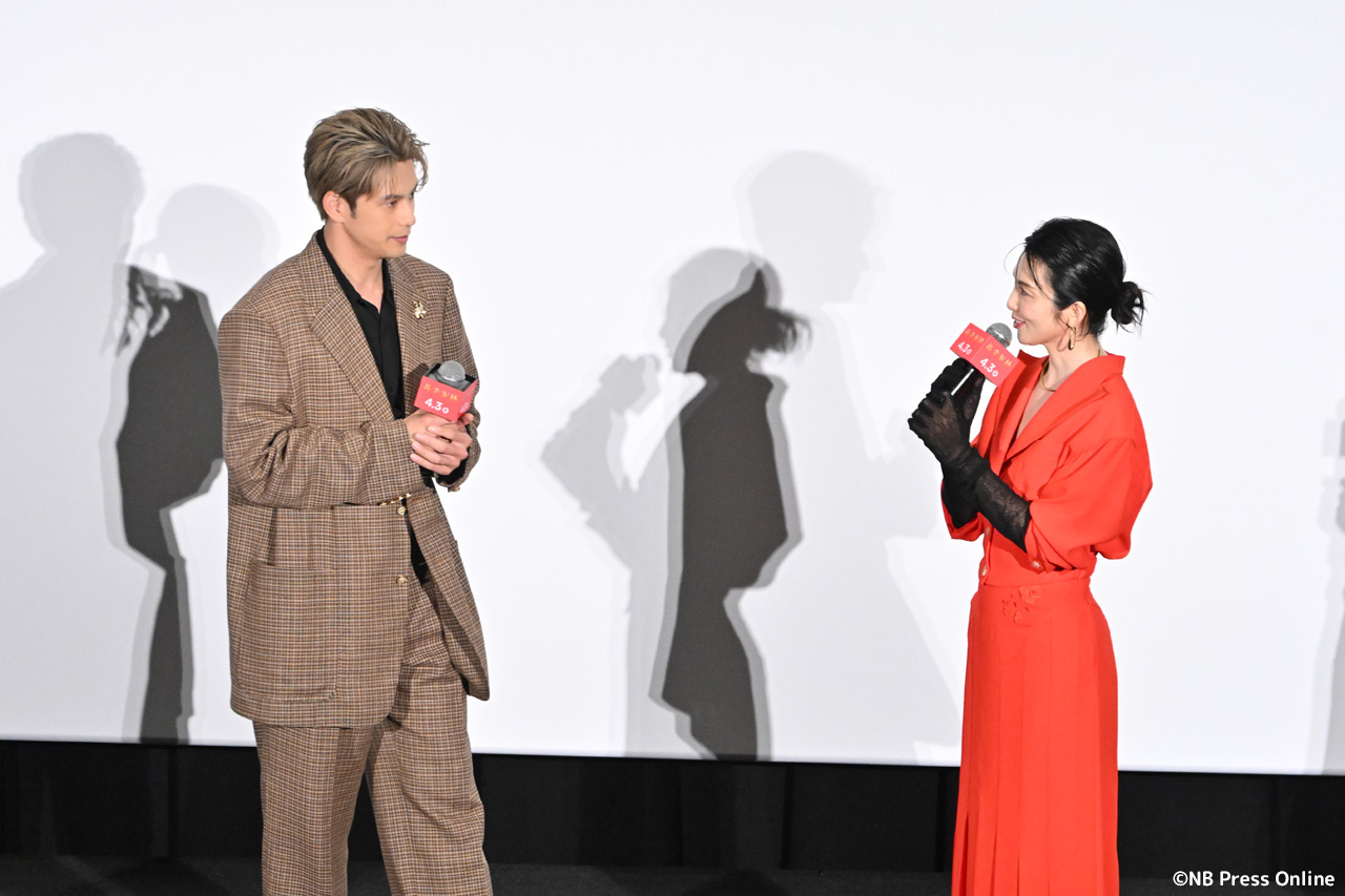 映画『黄金泥棒』2億円越え‼完成披露舞台挨拶