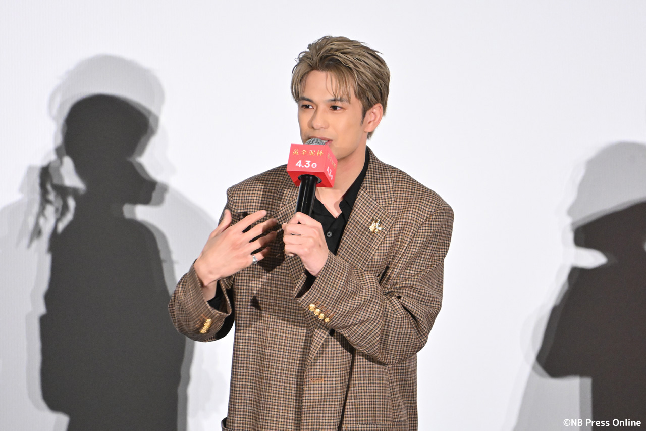 映画『黄金泥棒』2億円越え‼完成披露舞台挨拶