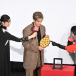 映画『黄金泥棒』2億円越え‼完成披露舞台挨拶