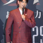 映画『アギト―超能力戦争―』初日舞台挨拶