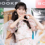 AKB48・長友彩海 1st写真集『予定外の瞳』発売記念イベント フォトセッション＆合同取材