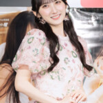 AKB48・長友彩海 1st写真集『予定外の瞳』発売記念イベント フォトセッション＆合同取材