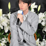 映画『あの星が降る丘で、君とまた出会いたい。』完成披露試写会イベント(百合プレミア)