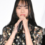 映画『だぁれかさんとアソぼ?』完成披露舞台挨拶
