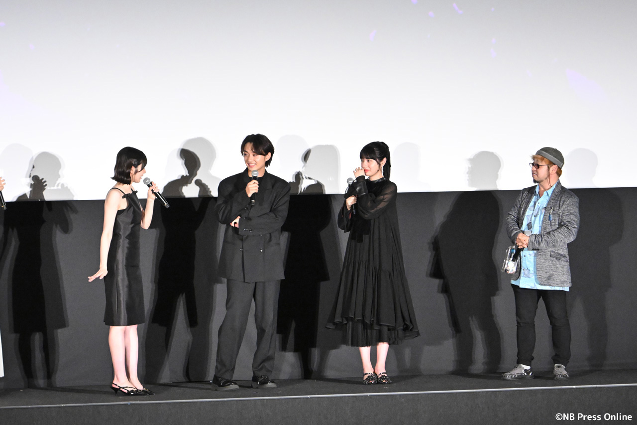 映画『だぁれかさんとアソぼ?』完成披露舞台挨拶