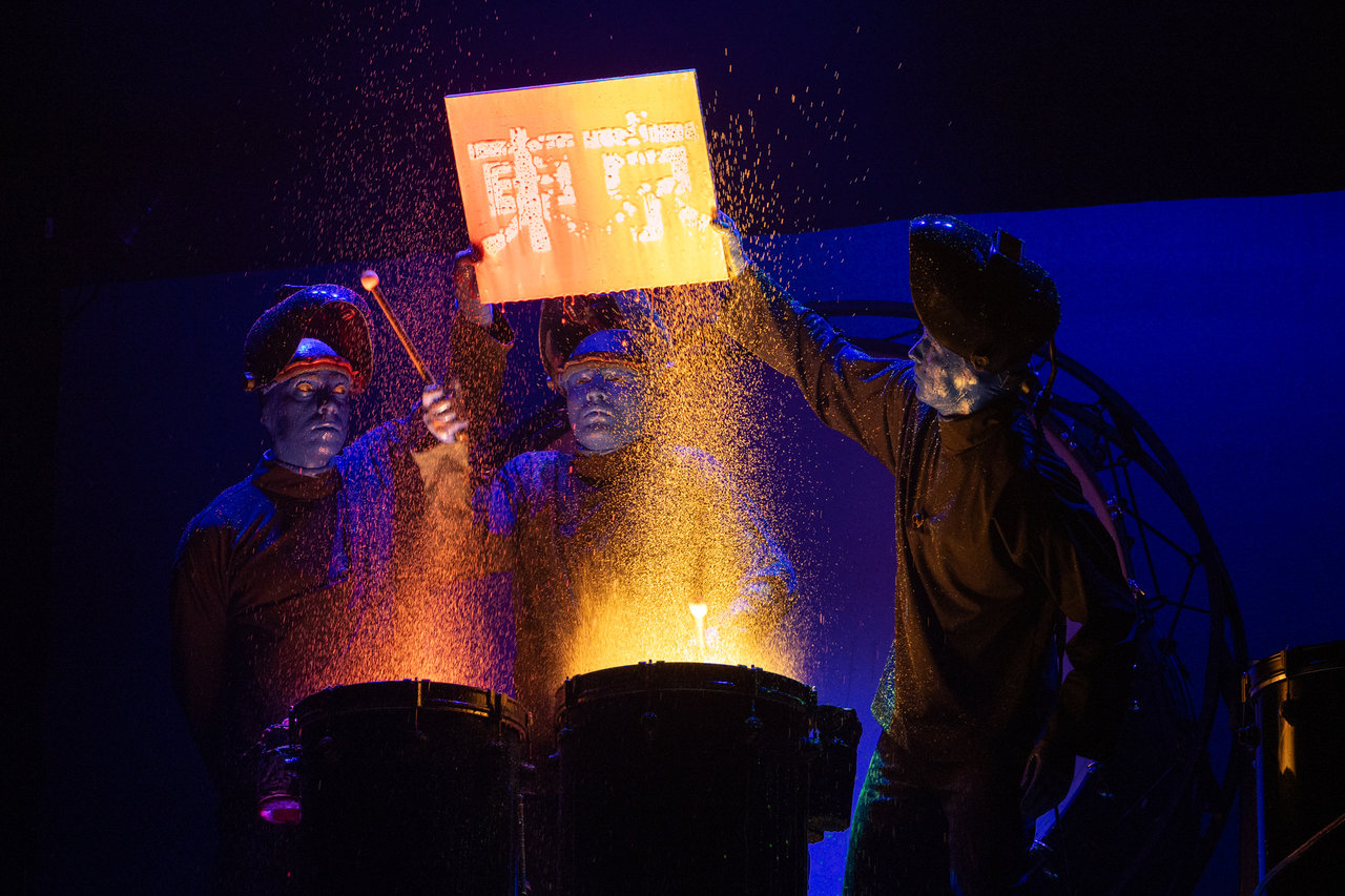 『ブルーマングループ 2026 新宿公演』プレスショー&囲み会見