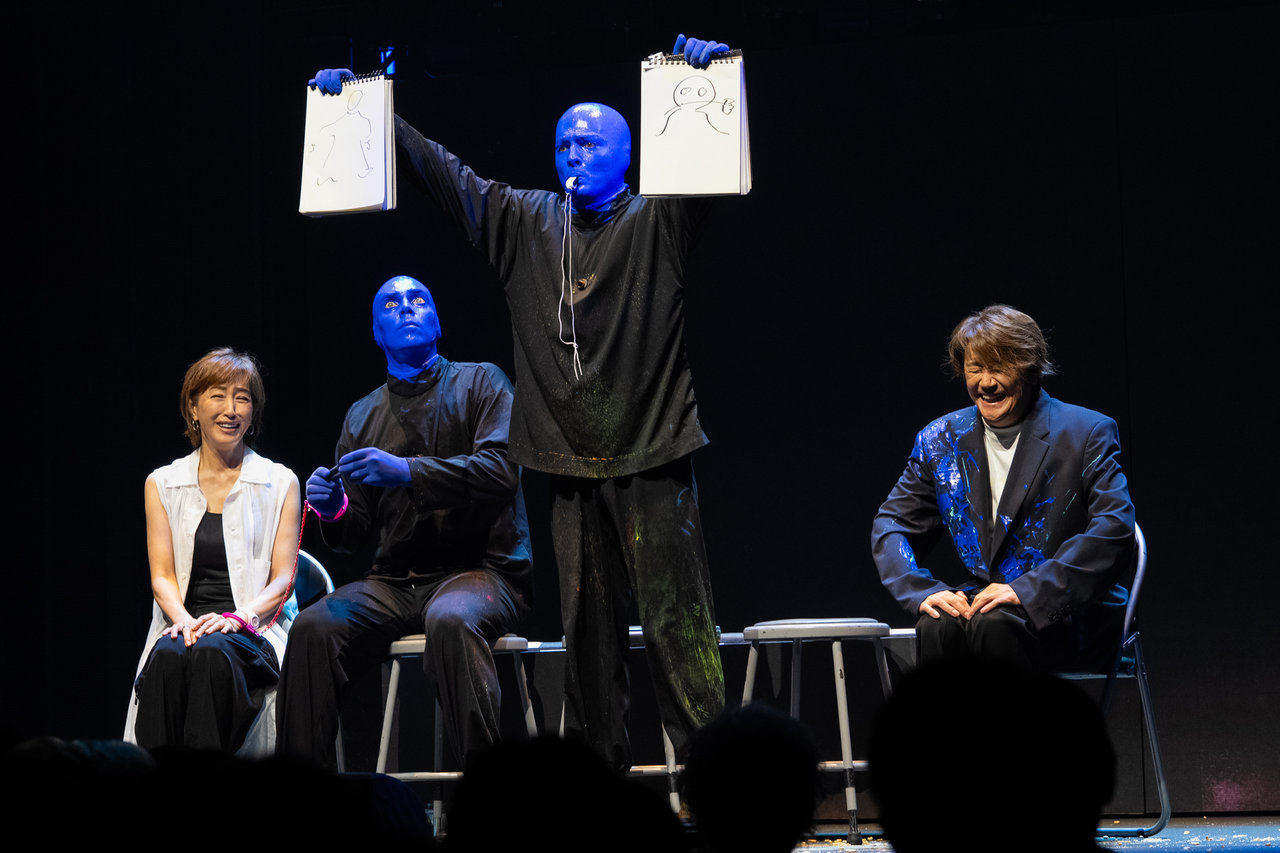 『ブルーマングループ 2026 新宿公演』プレスショー&囲み会見