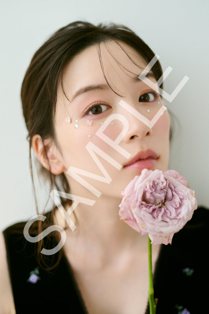 永野芽郁オフィシャルカレンダー2027